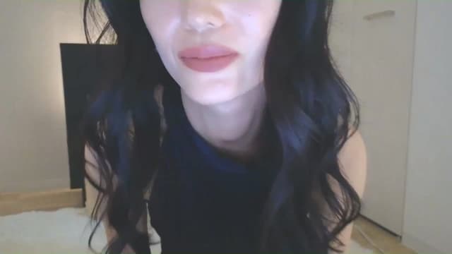 Gallery image thumbnail from Eleah's myfreecams stream on, 06/27/2025, 04:21 image 1 of 20