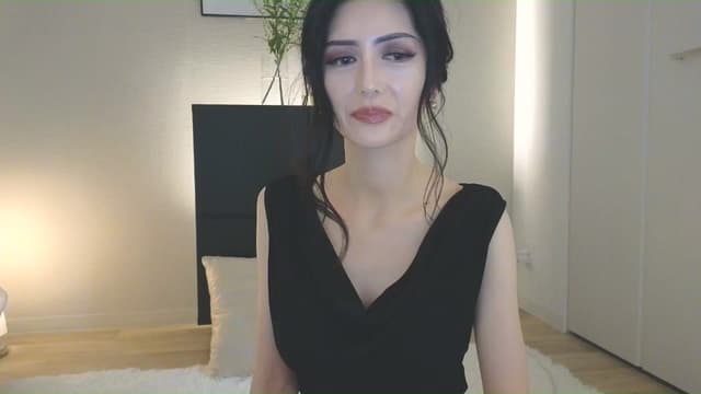 Gallery image thumbnail from Eleah's myfreecams stream on, 07/06/2025, 08:51 image 1 of 20