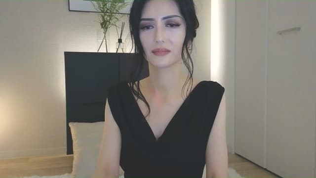 Gallery image thumbnail from Eleah's myfreecams stream on, 07/06/2025, 09:04 image 10 of 20