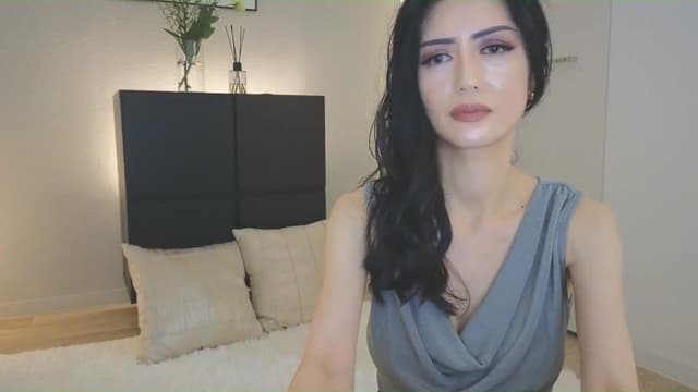 Gallery image thumbnail from Eleah's myfreecams stream on, 07/17/2025, 02:14 image 1 of 20