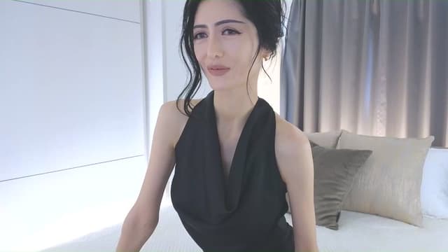 Gallery image thumbnail from Eleah's myfreecams stream on, 11/22/2025, 24:49 image 13 of 20
