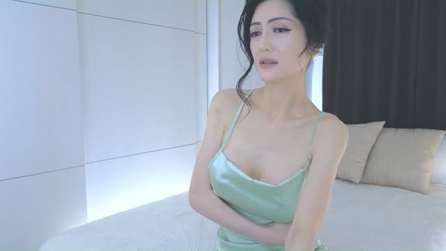 Gallery image thumbnail from Eleah's myfreecams stream on, 04/03/2026, 14:42 image 11 of 20