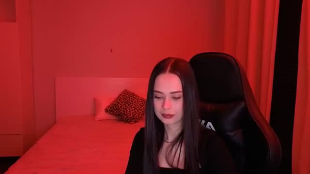Gallery image thumbnail from Emili's myfreecams stream on, 02/13/2026, 17:06 image 9 of 20