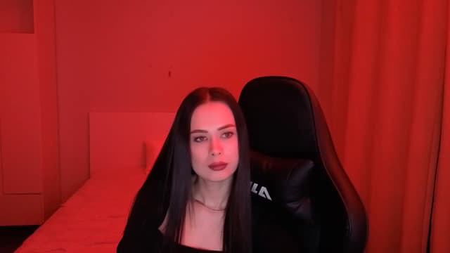 Gallery image thumbnail from Emili's myfreecams stream on, 02/13/2026, 18:01 image 1 of 20