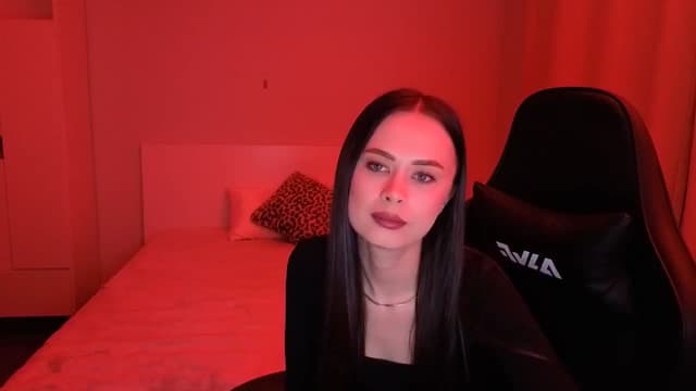 Gallery image thumbnail from Emili's myfreecams stream on, 02/13/2026, 19:59 image 11 of 20