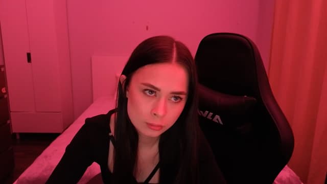Gallery image thumbnail from Emili's myfreecams stream on, 02/16/2026, 19:44 image 20 of 20