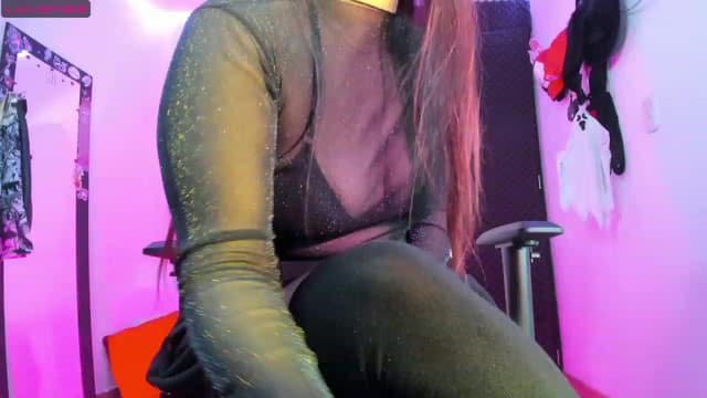 Gallery image thumbnail from Emoon's myfreecams stream on, 04/30/2023, 12:37 image 3 of 20