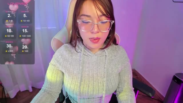 Gallery image thumbnail from Emoon's myfreecams stream on, 09/18/2024, 12:30 image 5 of 20