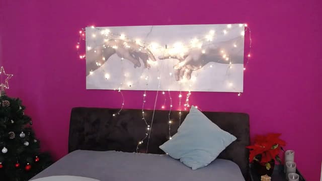 Gallery image thumbnail from Er_in's myfreecams stream on, 12/15/2022, 17:14 image 20 of 20