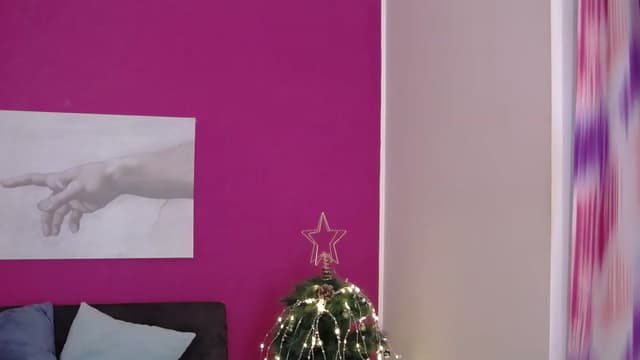 Gallery image thumbnail from Er_in's myfreecams stream on, 01/04/2023, 14:25 image 4 of 20