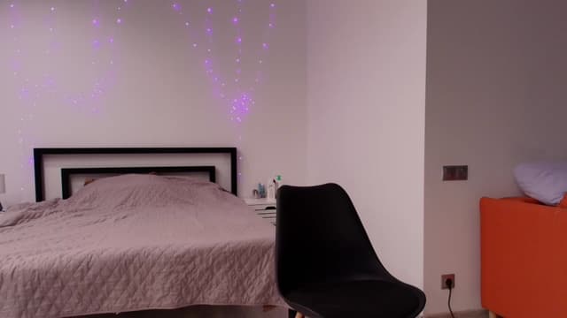 Gallery image thumbnail from Evali's myfreecams stream on, 04/17/2026, 15:44 image 15 of 20