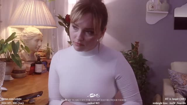 Gallery image thumbnail from Femme's myfreecams stream on, 01/09/2024, 19:44 image 19 of 20