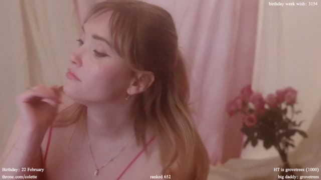 Gallery image thumbnail from Femme's myfreecams stream on, 02/22/2024, 19:27 image 18 of 20