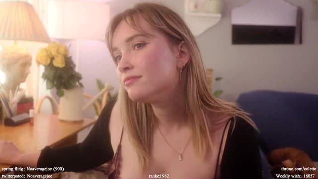 Gallery image thumbnail from Femme's myfreecams stream on, 04/10/2024, 18:25 image 11 of 20