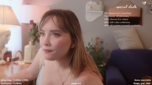 Gallery image thumbnail from Femme's myfreecams stream on, 04/18/2024, 17:19 image 18 of 20