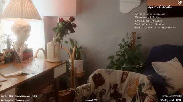 Gallery image thumbnail from Femme's myfreecams stream on, 04/19/2024, 19:39 image 13 of 20