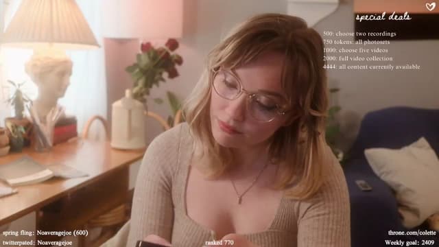 Gallery image thumbnail from Femme's myfreecams stream on, 04/19/2024, 19:39 image 1 of 20