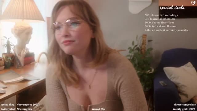 Gallery image thumbnail from Femme's myfreecams stream on, 04/19/2024, 19:39 image 8 of 20