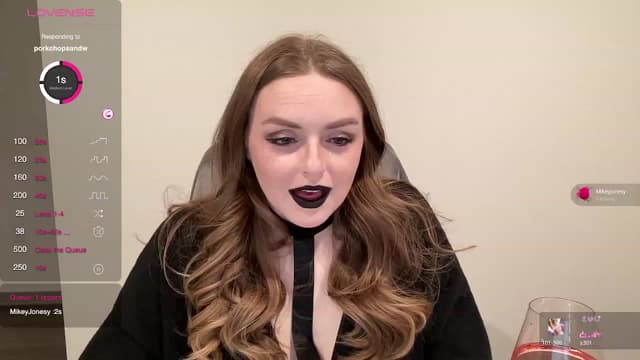 Gallery image thumbnail from Feyre's myfreecams stream on, 02/17/2024, 04:33 image 4 of 20