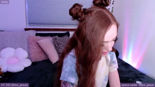 Gallery image thumbnail from Fiona's myfreecams stream on, 03/31/2023, 09:10 image 6 of 20