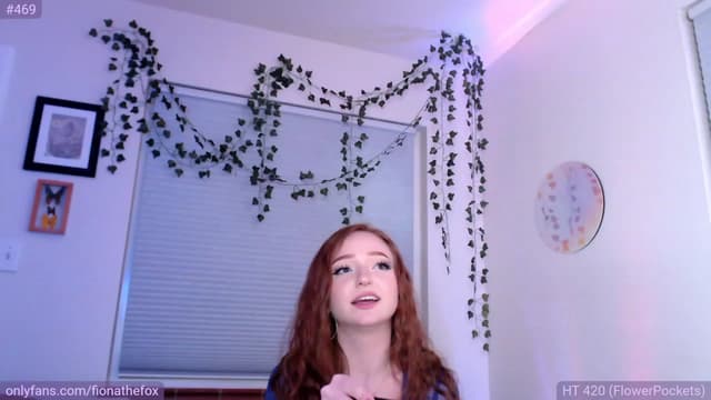 Gallery image thumbnail from Fiona's myfreecams stream on, 04/06/2023, 06:03 image 3 of 20