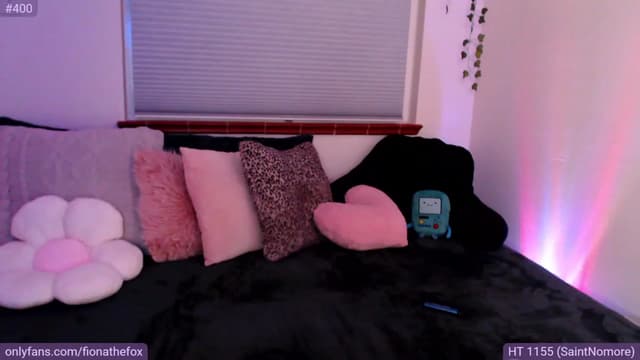 Gallery image thumbnail from Fiona's myfreecams stream on, 04/08/2023, 05:51 image 13 of 20