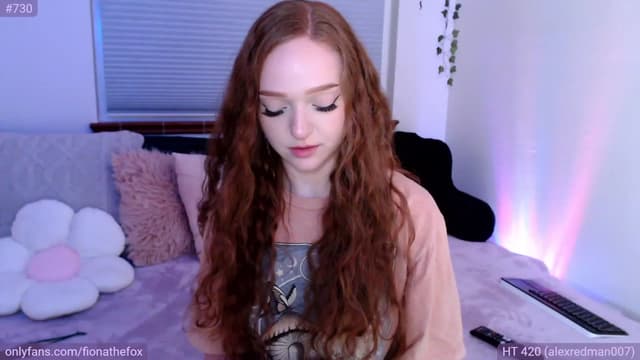 Gallery image thumbnail from Fiona's myfreecams stream on, 04/26/2023, 09:28 image 14 of 20