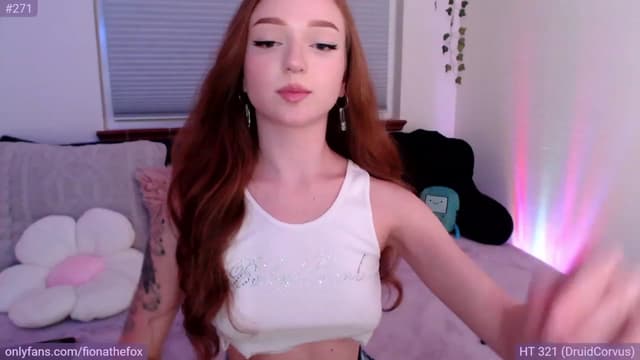 Gallery image thumbnail from Fiona's myfreecams stream on, 05/15/2023, 08:09 image 9 of 20