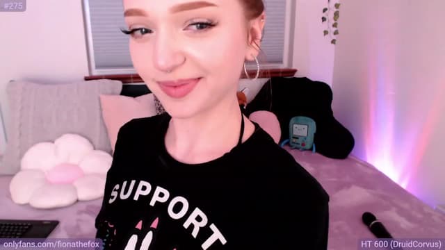 Gallery image thumbnail from Fiona's myfreecams stream on, 05/21/2023, 07:34 image 7 of 20