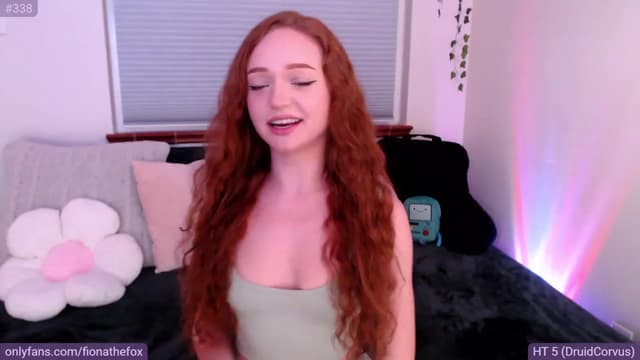 Gallery image thumbnail from Fiona's myfreecams stream on, 05/29/2023, 06:49 image 19 of 20