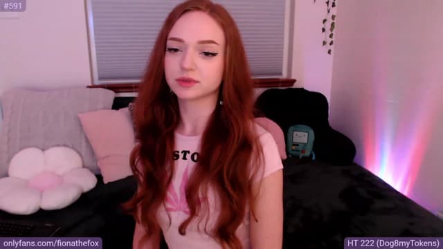 Gallery image thumbnail from Fiona's myfreecams stream on, 06/02/2023, 11:10 image 16 of 20