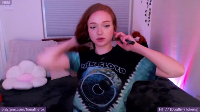 Gallery image thumbnail from Fiona's myfreecams stream on, 06/13/2023, 09:37 image 18 of 20