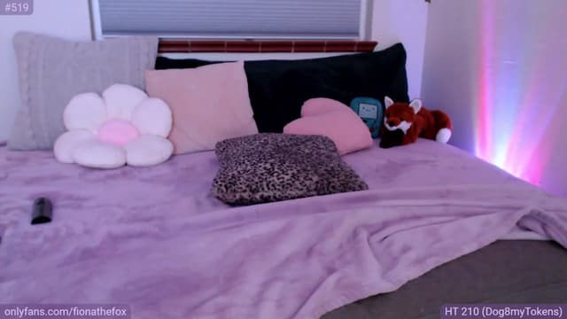 Gallery image thumbnail from Fiona's myfreecams stream on, 06/16/2023, 09:34 image 10 of 20