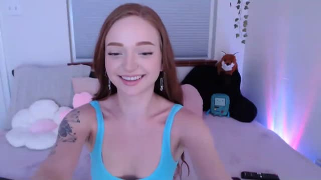 Gallery image thumbnail from Fiona's myfreecams stream on, 06/20/2023, 07:10 image 8 of 20