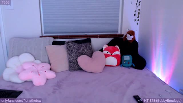 Gallery image thumbnail from Fiona's myfreecams stream on, 06/22/2023, 11:31 image 9 of 20