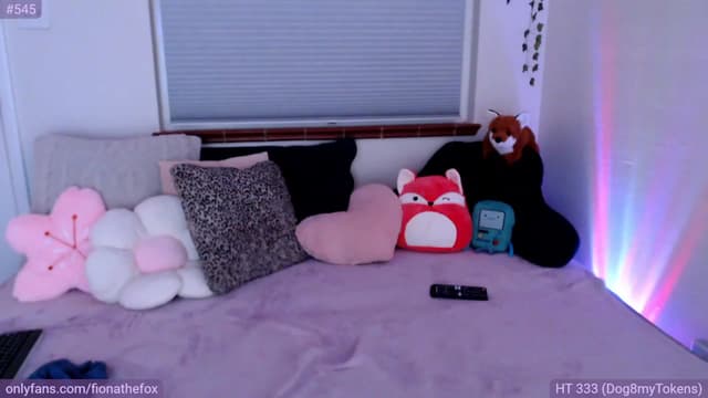 Gallery image thumbnail from Fiona's myfreecams stream on, 06/27/2023, 08:28 image 8 of 20