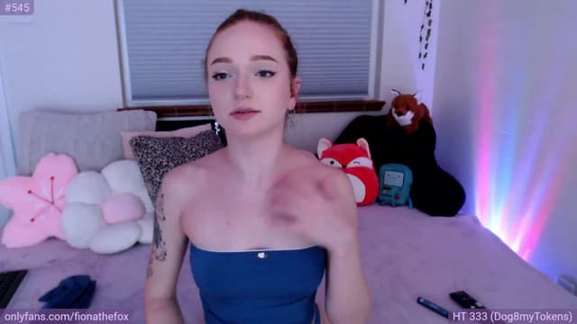 Gallery image thumbnail from Fiona's myfreecams stream on, 06/27/2023, 08:28 image 15 of 20