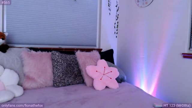 Gallery image thumbnail from Fiona's myfreecams stream on, 07/09/2023, 07:12 image 20 of 20
