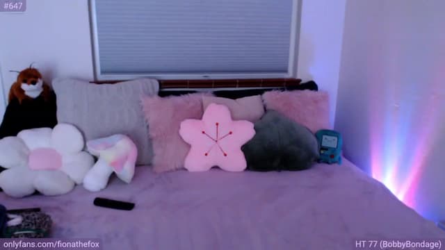 Gallery image thumbnail from Fiona's myfreecams stream on, 07/15/2023, 07:48 image 14 of 20