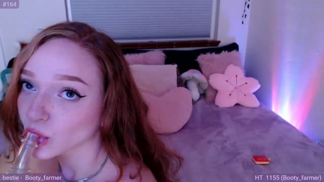 Gallery image thumbnail from Fiona's myfreecams stream on, 08/03/2023, 08:07 image 12 of 20