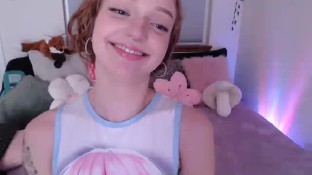 Gallery image thumbnail from Fiona's myfreecams stream on, 08/29/2023, 08:29 image 9 of 20