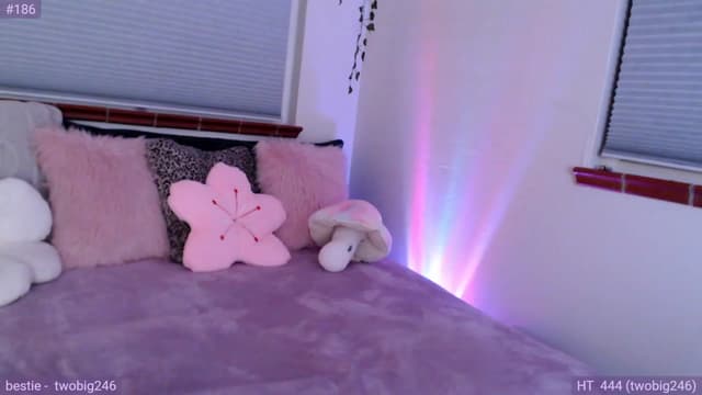 Gallery image thumbnail from Fiona's myfreecams stream on, 08/30/2023, 10:24 image 6 of 20