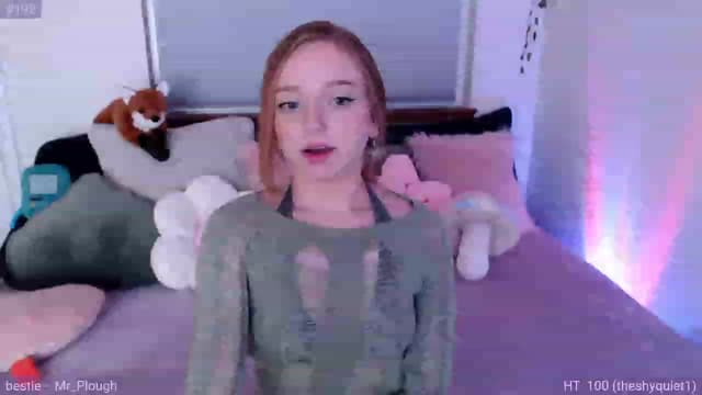 Gallery image thumbnail from Fiona's myfreecams stream on, 08/31/2023, 07:15 image 10 of 20