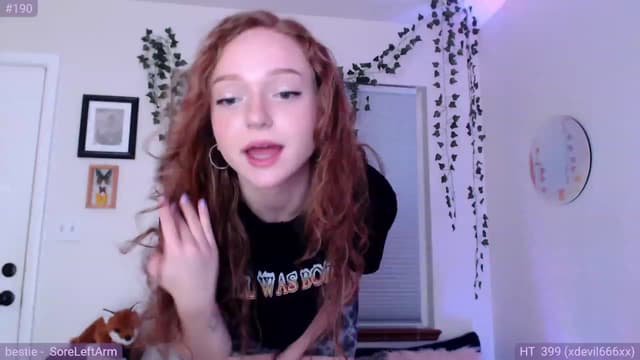 Gallery image thumbnail from Fiona's myfreecams stream on, 09/05/2023, 07:53 image 5 of 20