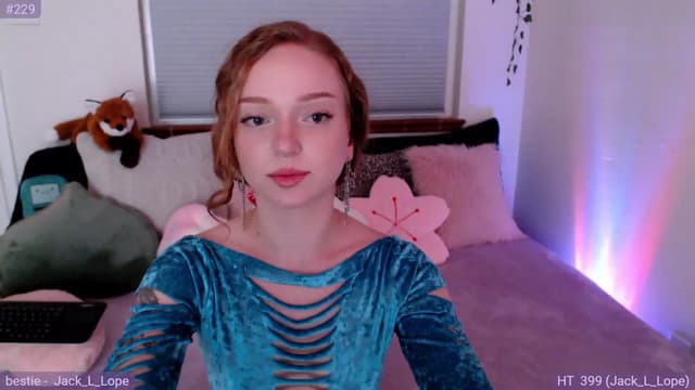 Gallery image thumbnail from Fiona's myfreecams stream on, 09/07/2023, 09:00 image 1 of 20