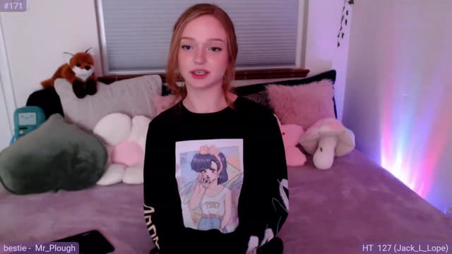 Gallery image thumbnail from Fiona's myfreecams stream on, 09/18/2023, 05:20 image 11 of 20