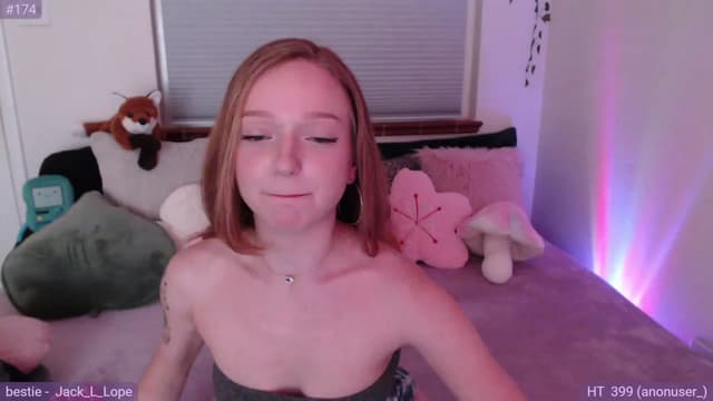 Gallery image thumbnail from Fiona's myfreecams stream on, 09/22/2023, 10:08 image 10 of 20