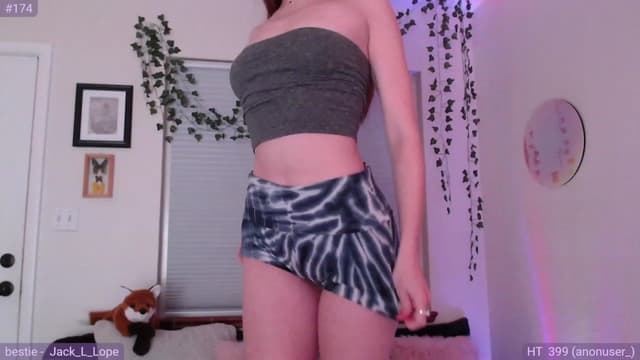 Gallery image thumbnail from Fiona's myfreecams stream on, 09/22/2023, 10:08 image 15 of 20