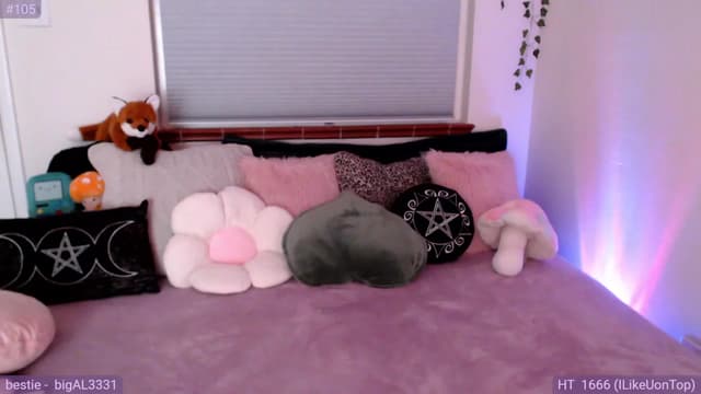 Gallery image thumbnail from Fiona's myfreecams stream on, 10/18/2023, 08:34 image 8 of 20