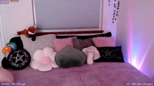 Gallery image thumbnail from Fiona's myfreecams stream on, 10/26/2023, 10:40 image 6 of 20